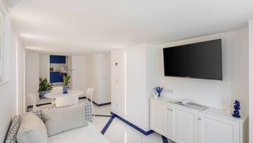 Apartment, 1 Bedroom | Free WiFi