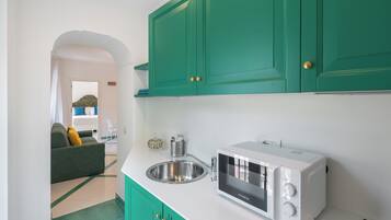 Apartment, 1 Bedroom | Free WiFi