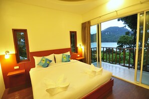 Deluxe Double Room | Free WiFi - Sabai Sea View Bungalow (Ko Phi Phi)