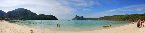 Beach - Sabai Sea View Bungalow (Ko Phi Phi)
