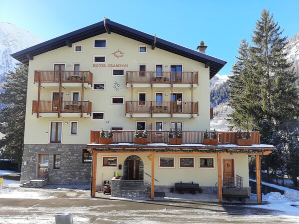 Exterior