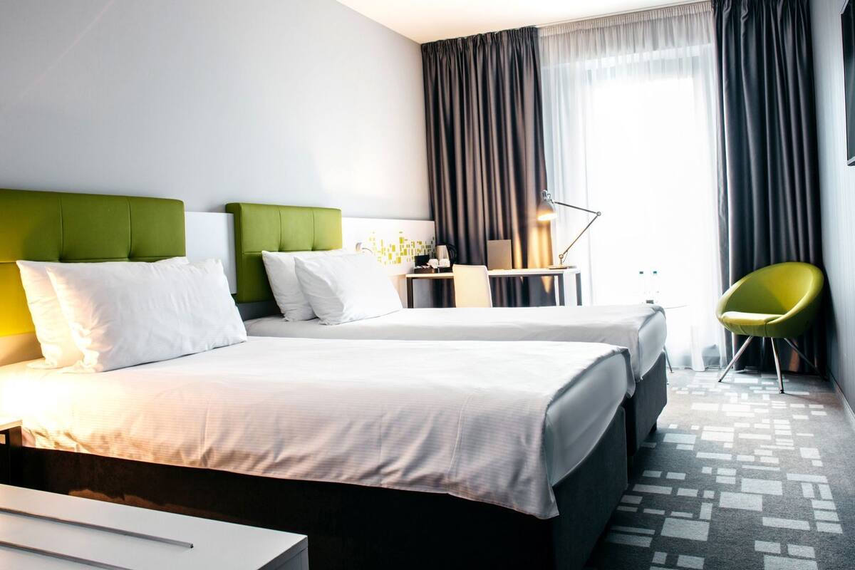 In-room safe, desk, soundproofing, iron/ironing board