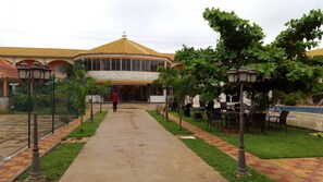 Entrada de la propiedad