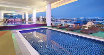 Golden Tulip Pontianak