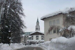 Esterni