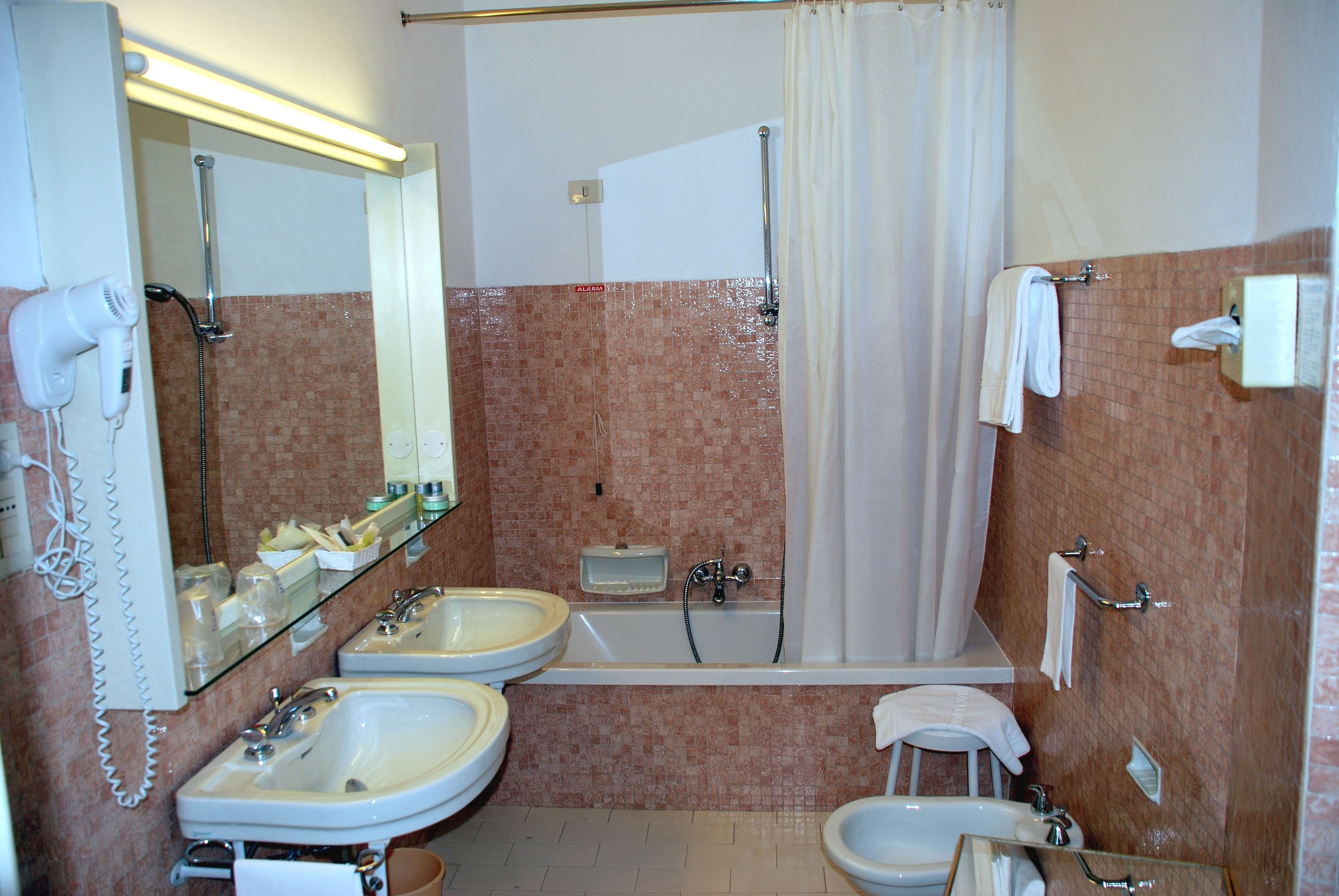 Photo - Hotel De La Poste