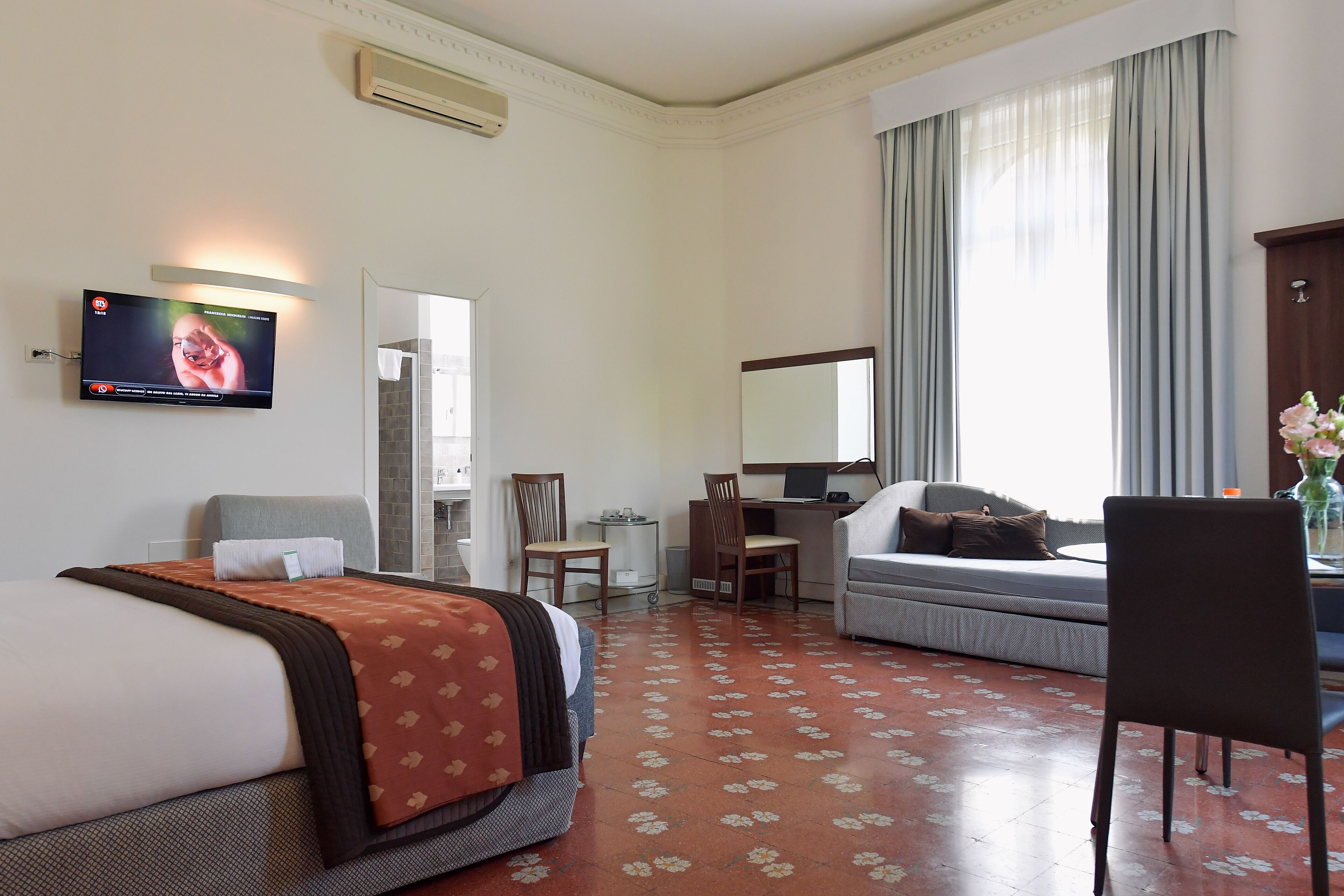 Foto - Suites Farnese Design