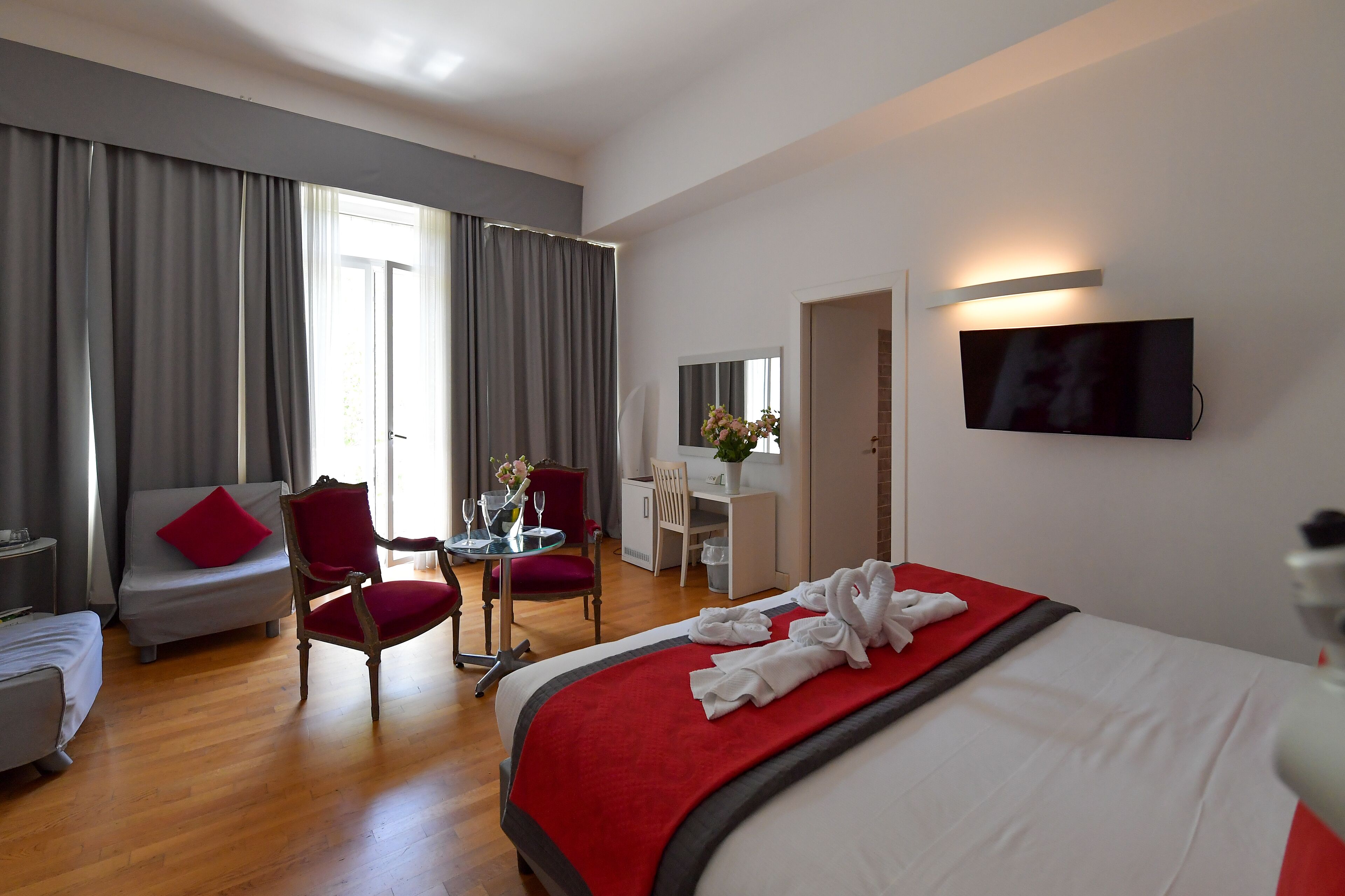 Foto - Suites Farnese Design
