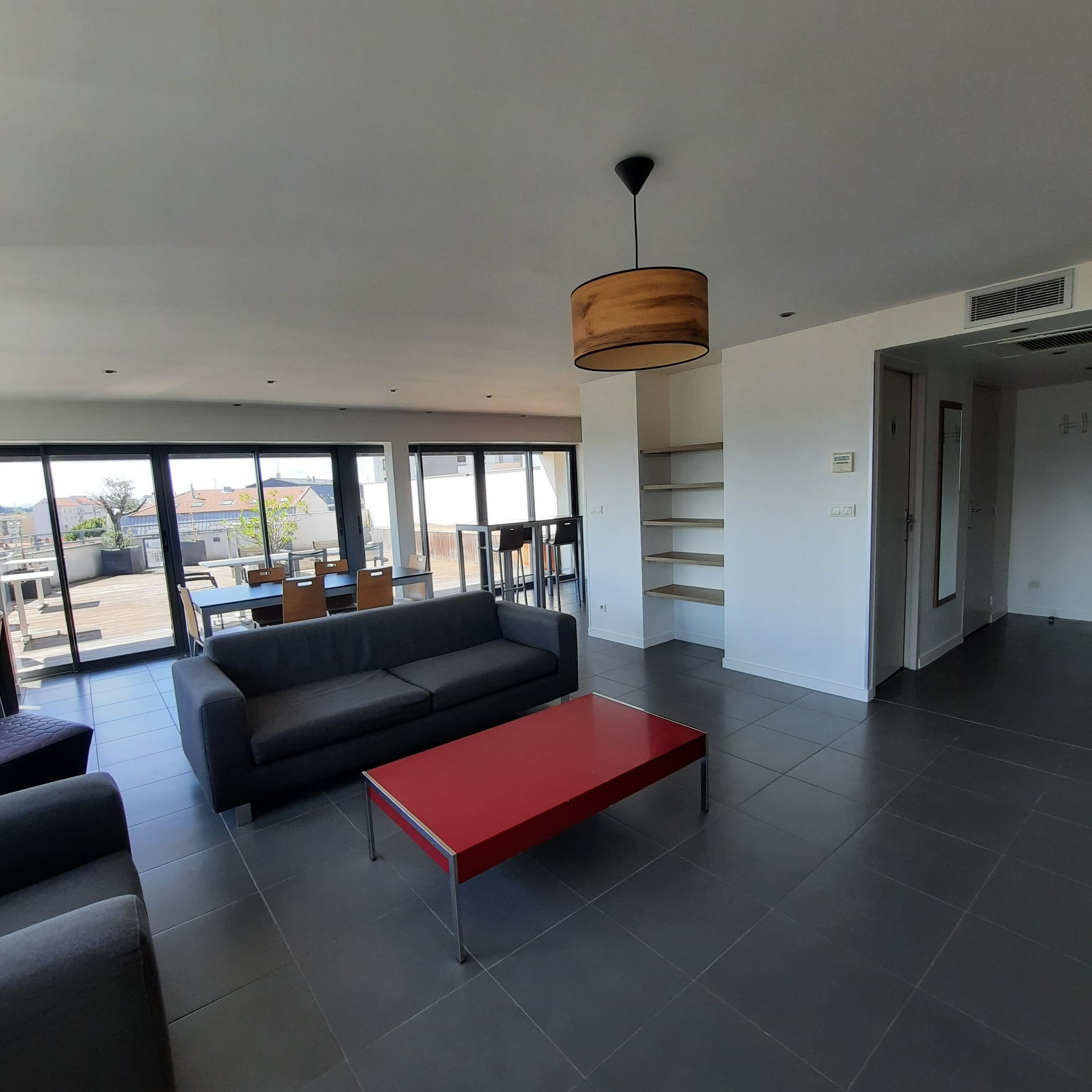 Appartement | Coin séjour | Télévision de 75 cm avec chaînes numériques