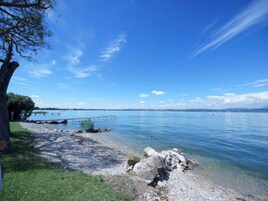 Lago