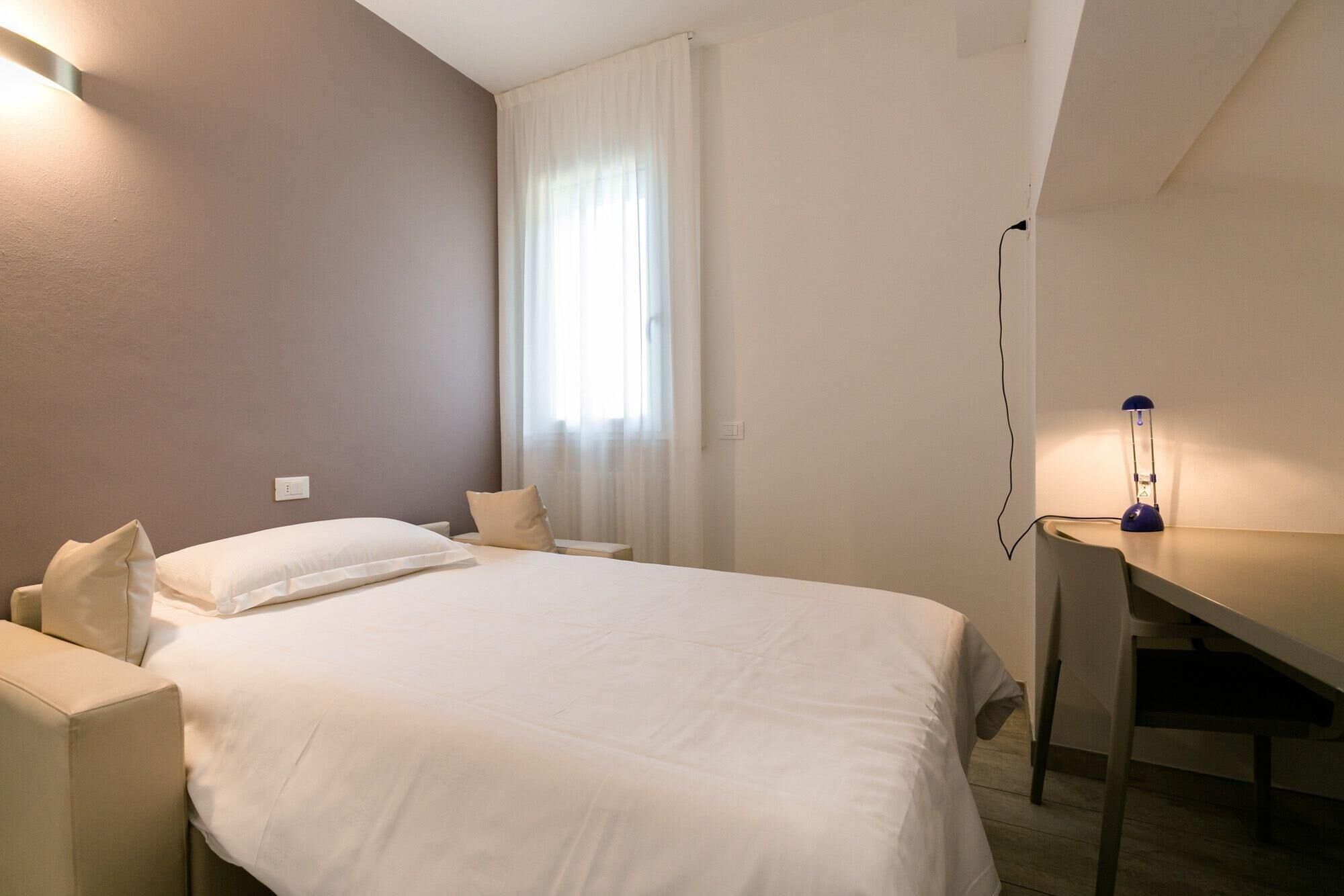 Habitación individual | Escritorio, wifi gratis y ropa de cama 