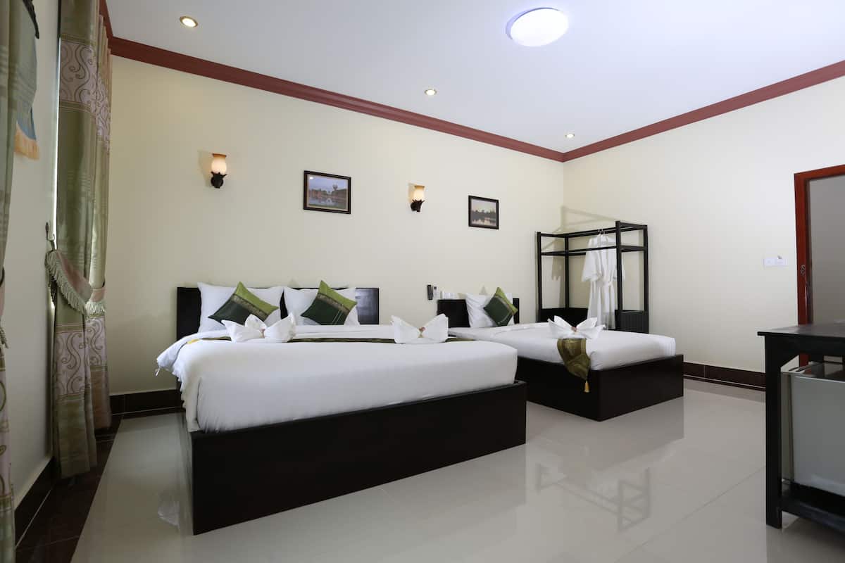 Family Suite (Free Airport Pickup)