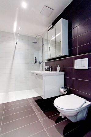 Premium-Apartment, 1 Schlafzimmer | Badezimmer