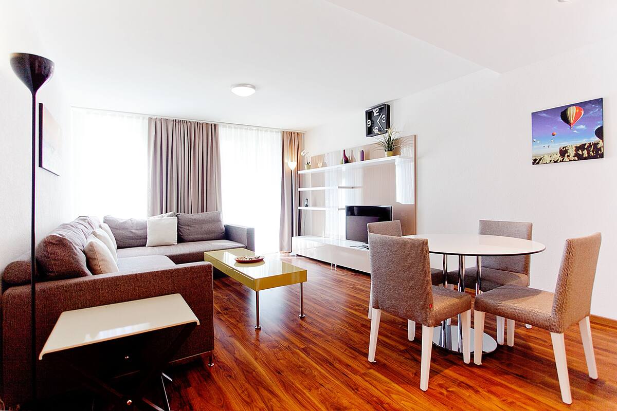 Premium Apartment, 1 Bedroom | Living area