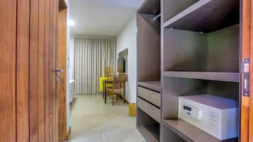 Quarto Luxo Terreo | 迷你吧、客房内保险箱、特色装修、免费 WiFi