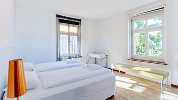 Comfort-Apartment, 1 Schlafzimmer | Bügeleisen/Bügelbrett, Babybetten, Zustellbetten, kostenloses WLAN