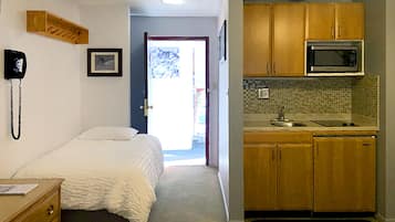 Mid Floor Room | Masa, ütü/ütü masası, ücretsiz kablosuz İnternet, çarşaf takımı