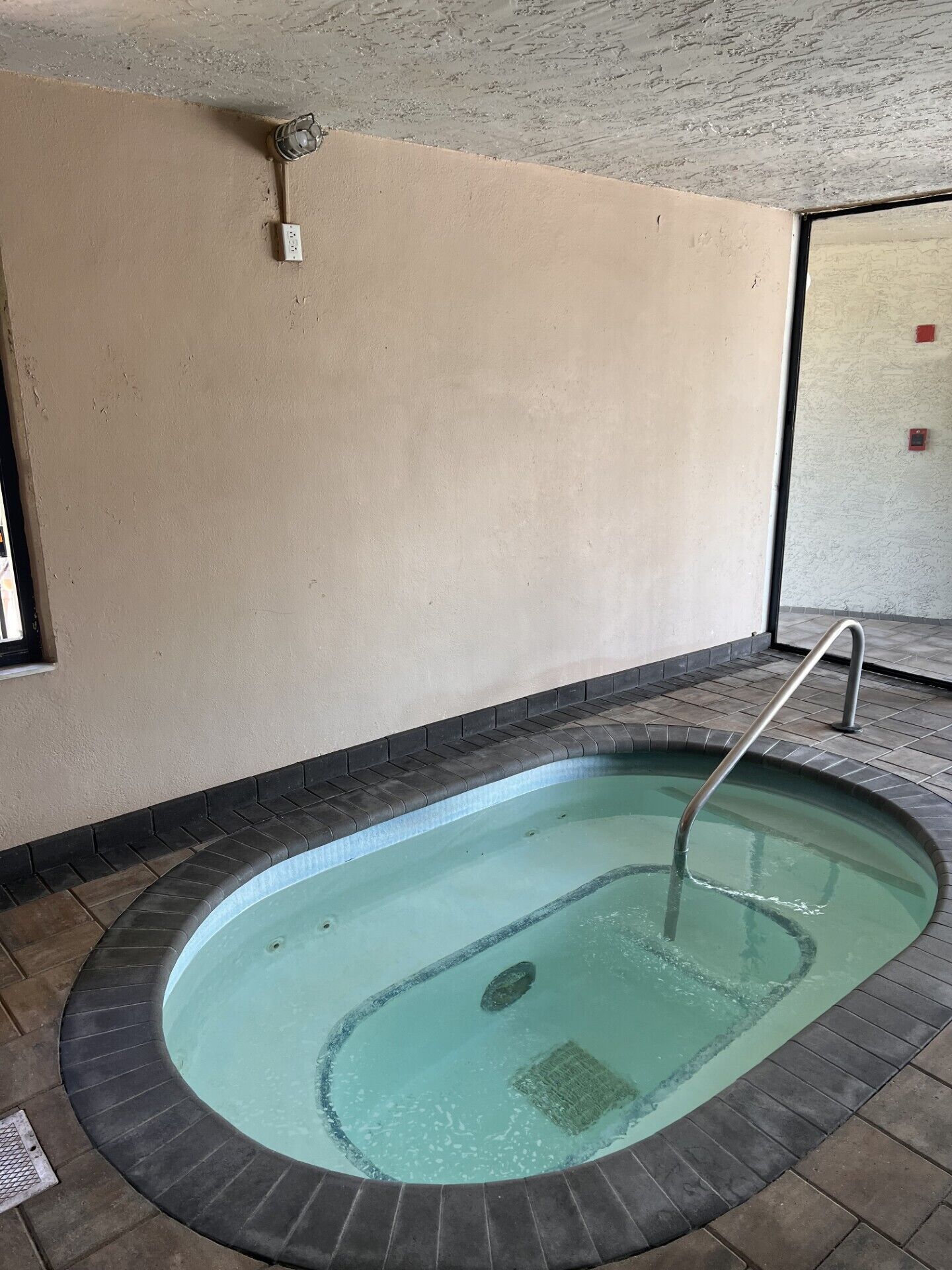 室內 Spa 池