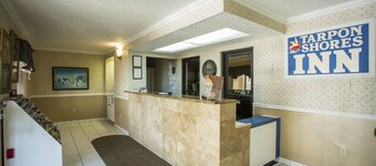 Tarpon Shores Inn