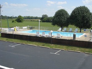 Utomhuspool