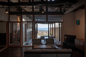 别墅 (Suite Villa, Open-Air Bath,Yu) | 客房内保险箱、免费 WiFi