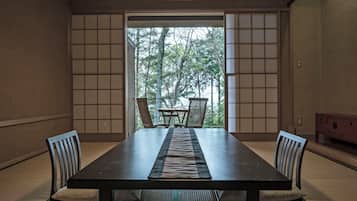 Japanese Style Room with Private Open-Air Bath "Mokuran" | In-room safe, free WiFi