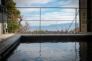 Bathroom - Hana no kumo (Ito)