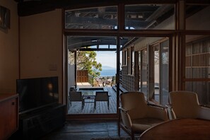 In-room safe, free WiFi - Hana no kumo (Ito)