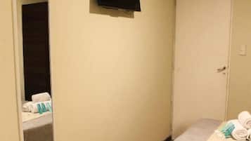 In-room safe, free WiFi, bed sheets