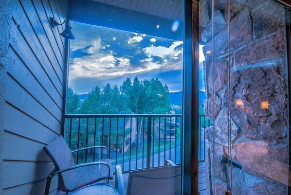 3 Bedroom, 4 Bathroom - La Casa 10 | Balcony - La Casa by Retreatia (Steamboat Springs)