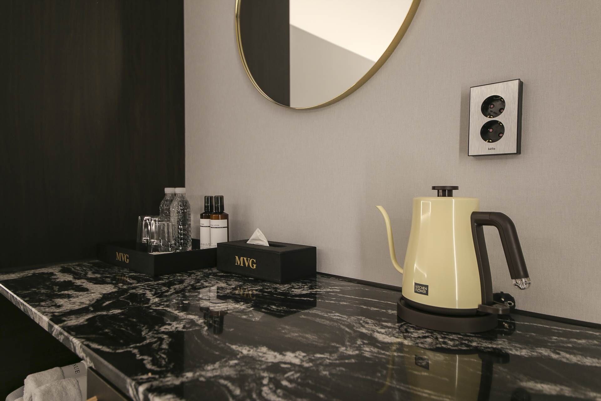 deluxe twin room | premium bedding, in-room safe, desk, laptop workspace