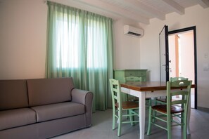 32-inch flat-screen TV with digital channels, LCD TV - La Residenza del Golfo (Scarlino)