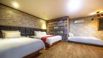 Quarto triplo premium | Wi-Fi de cortesia, roupa de cama