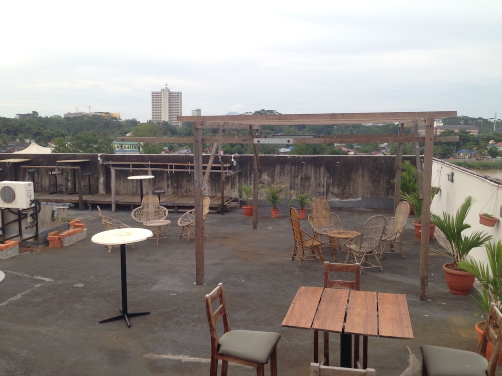 Woodpecker Lodge, Kuching Sarawak. by null