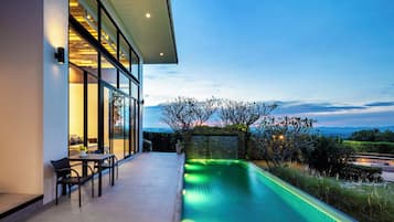 Panoramic Pool Villa | Private pool