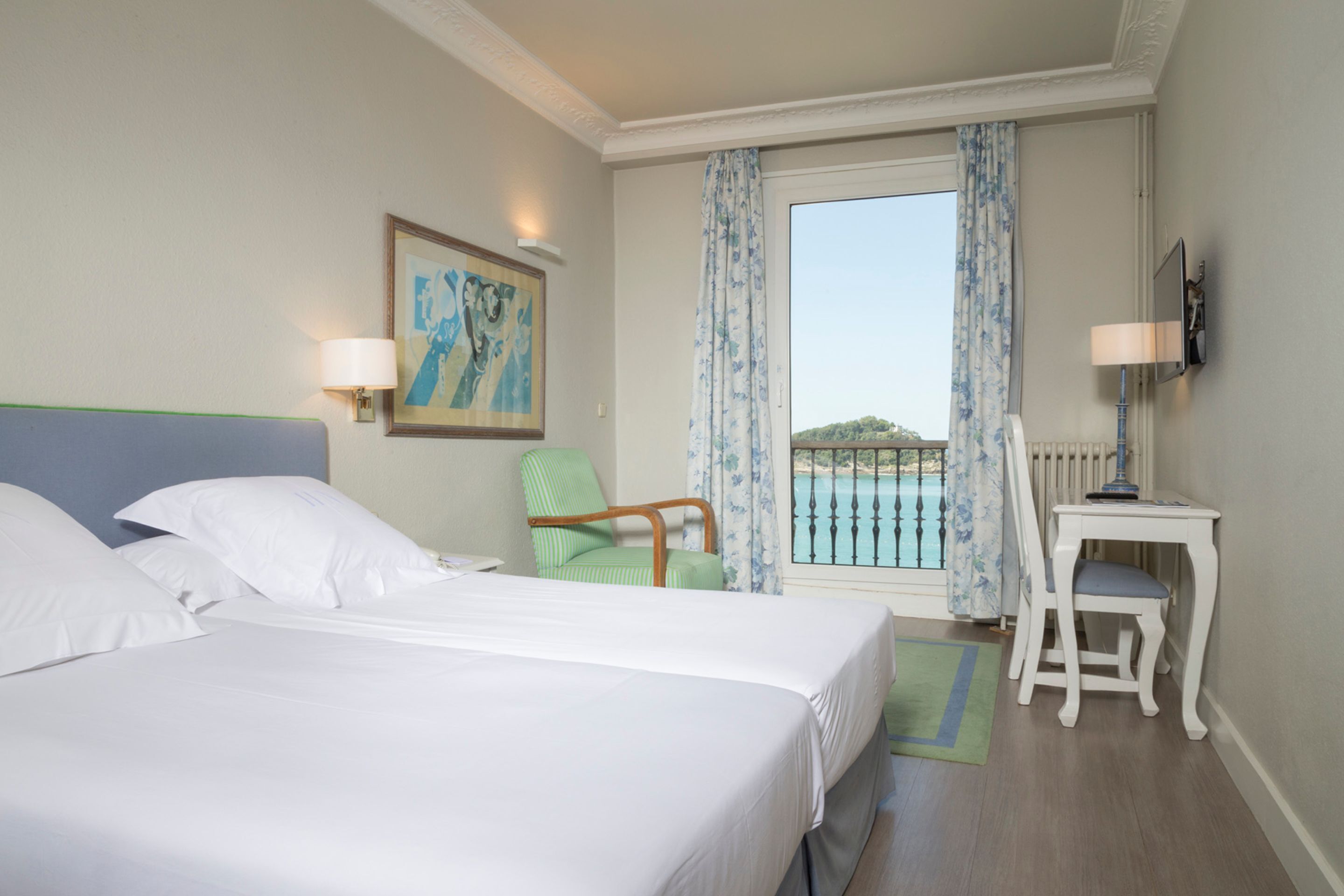 Desk, iron/ironing board, free cots/infant beds, free WiFi