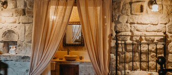 Meleklerevi Cave Hotel
