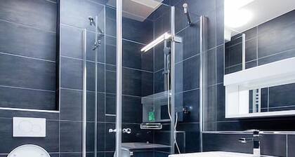 Suite Apartments by Livingdowntown