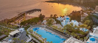 Rubi Platinum Spa Resort & Suites - All Inclusive