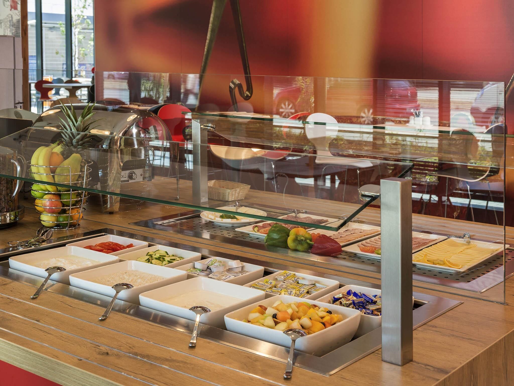 daily buffet breakfast (eur 17 per person)