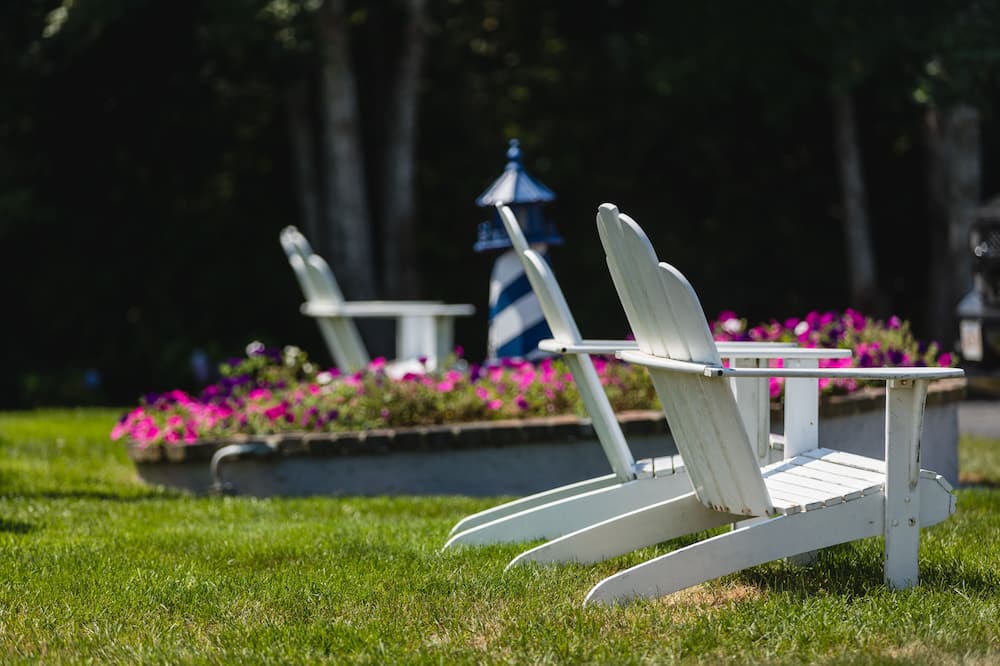 A Beach Breeze Inn