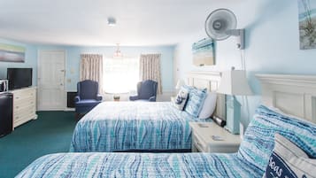 Standardzimmer, 2 Queen-Betten | Schallisolierte Zimmer, Bügeleisen/Bügelbrett, Babybetten, Zustellbetten