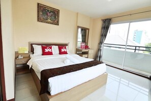 Een minibar, gratis wifi, beddengoed