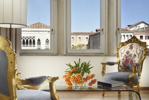 Appartamento Deluxe, 2 camere da letto, cucina, edificio separato | Vista città