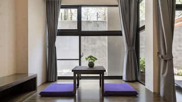 Winter Love - Twin Room | Premium bedding, down comforters, in-room safe, desk