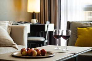 Deluxe Suite, Balcony | In-room safe, desk, laptop workspace, soundproofing - Herods Herzliya (Herzliya)