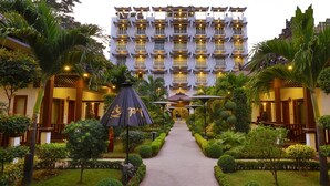 Unclassified image, 5 of 62, button - Yadanarpon Dynasty Hotel (Mandalay)