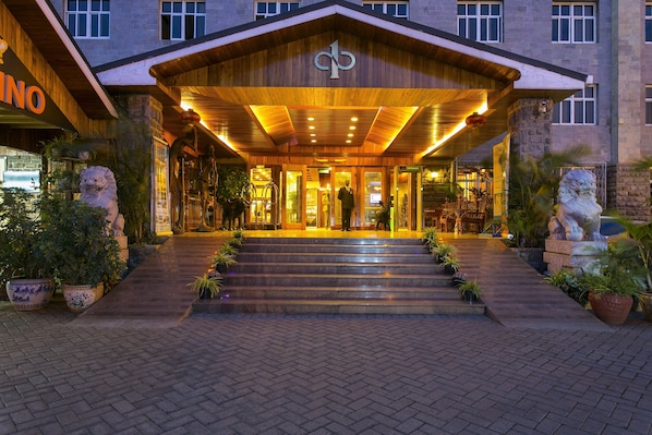 Façade de l’hébergement - soirée/nuit