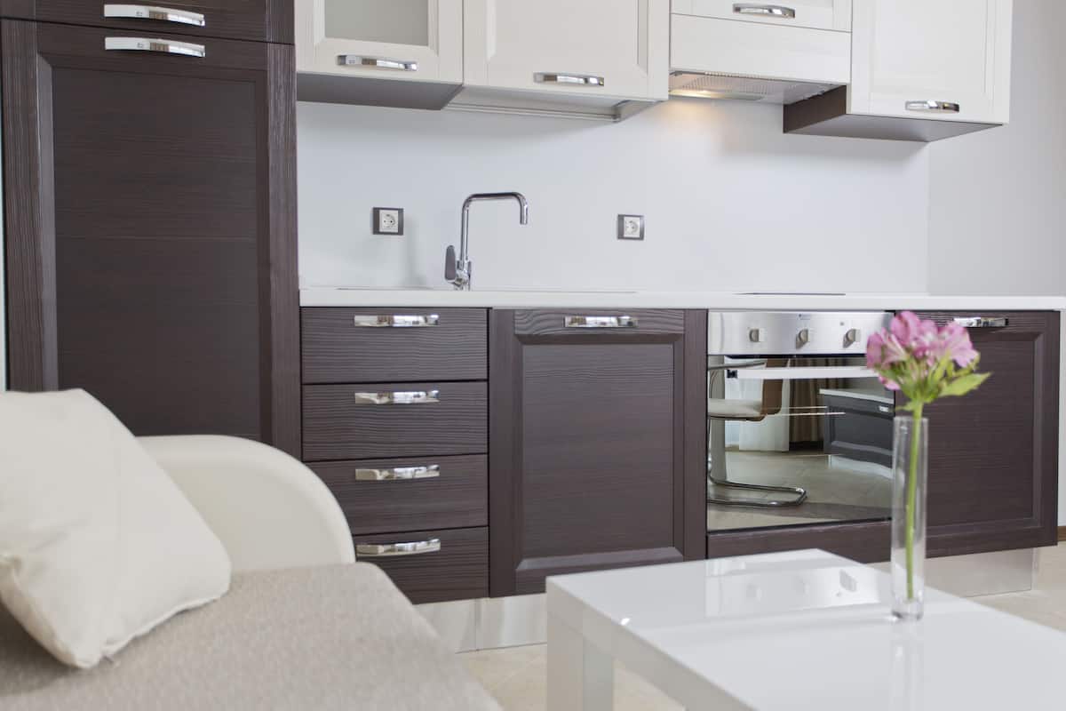 fridge, electric kettle