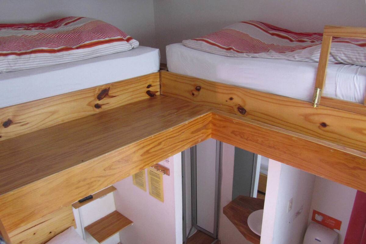 Economy Triple Room, Private Bathroom | Free WiFi, bed sheets